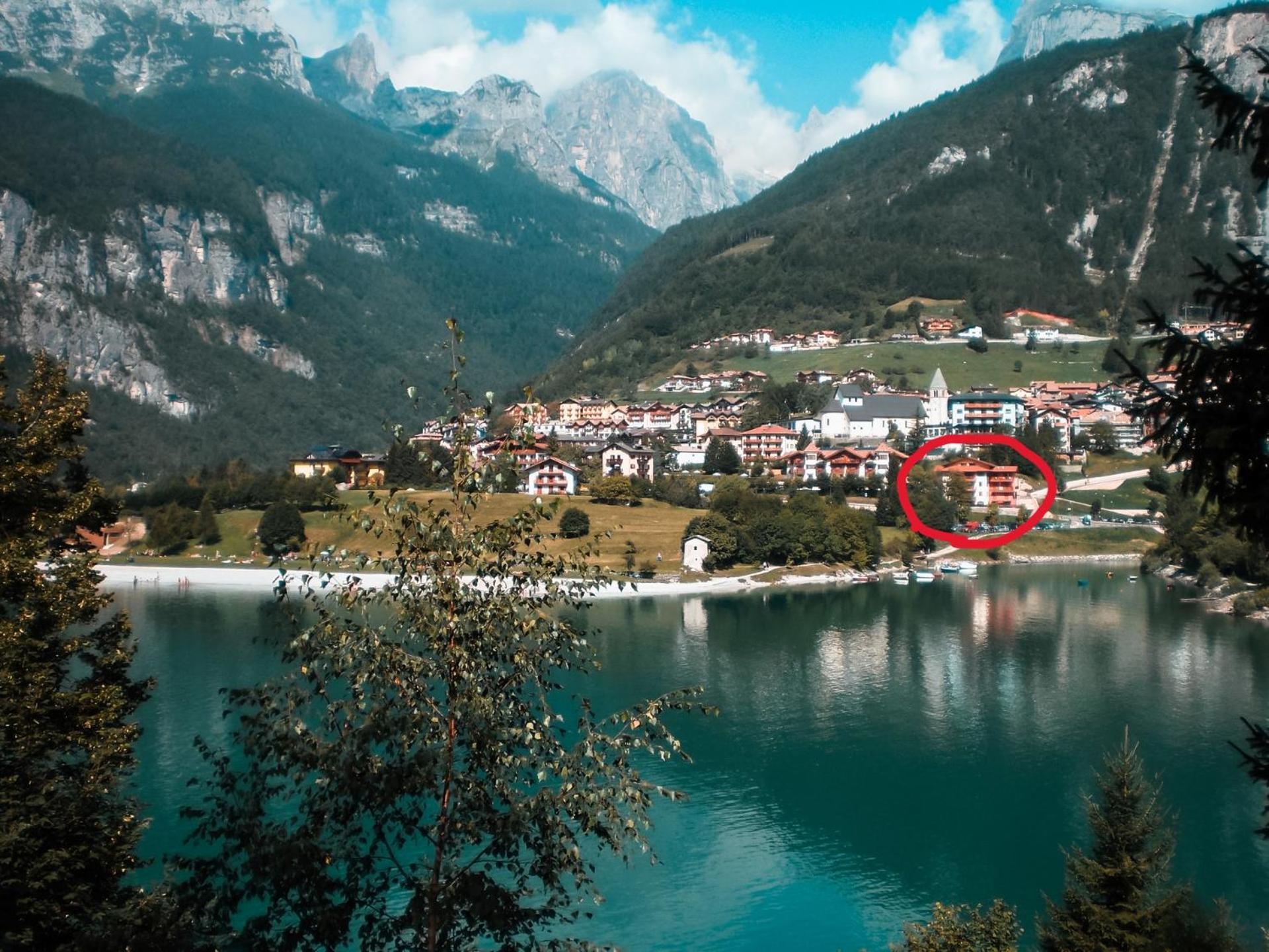 Attico Con Vista Sul Lago E Montagne A Molveno Zewnętrze zdjęcie